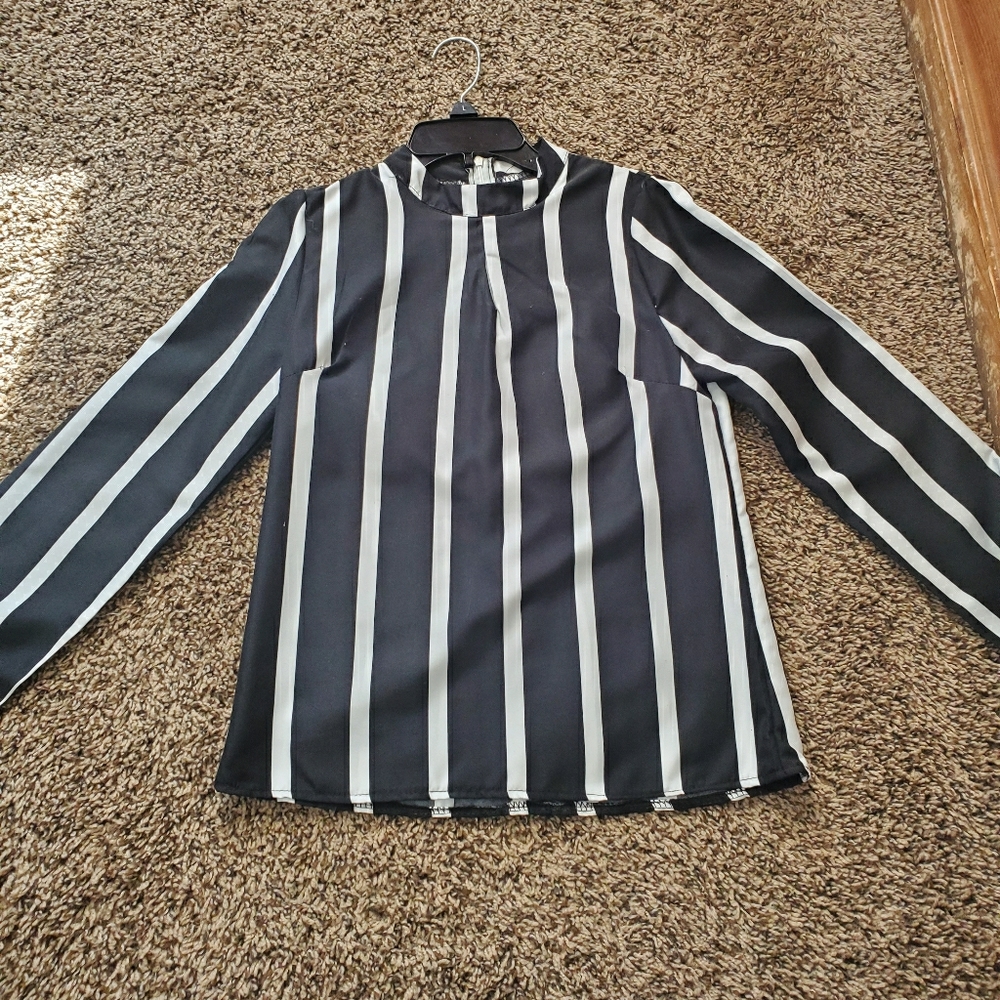 Black and white blouse